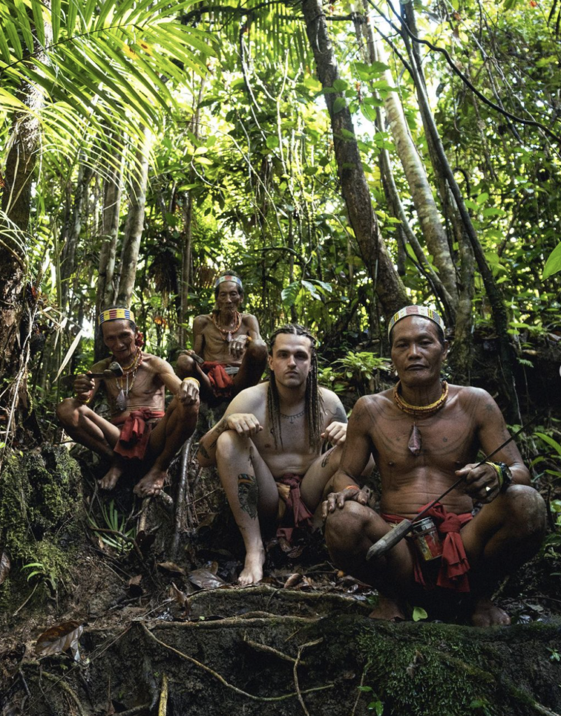 Fotografía de Lethal crysis en una sociedad indigena.